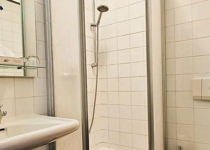 Arrivel - Bisher Novitel Guest house 3*