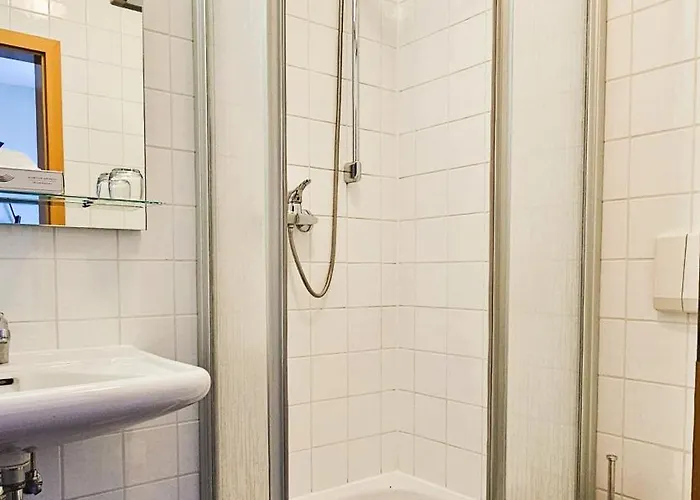Guest house Arrivel - Bisher Novitel