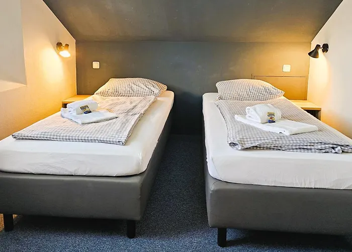 Arrivel - Bisher Novitel Guest house