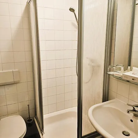 Arrivel - Bisher Novitel 3* Pliening